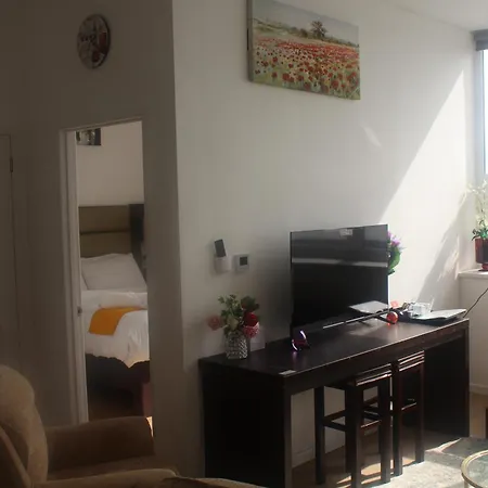 Flat 406 One Bedroom Apartment Birmingham Exterior photo